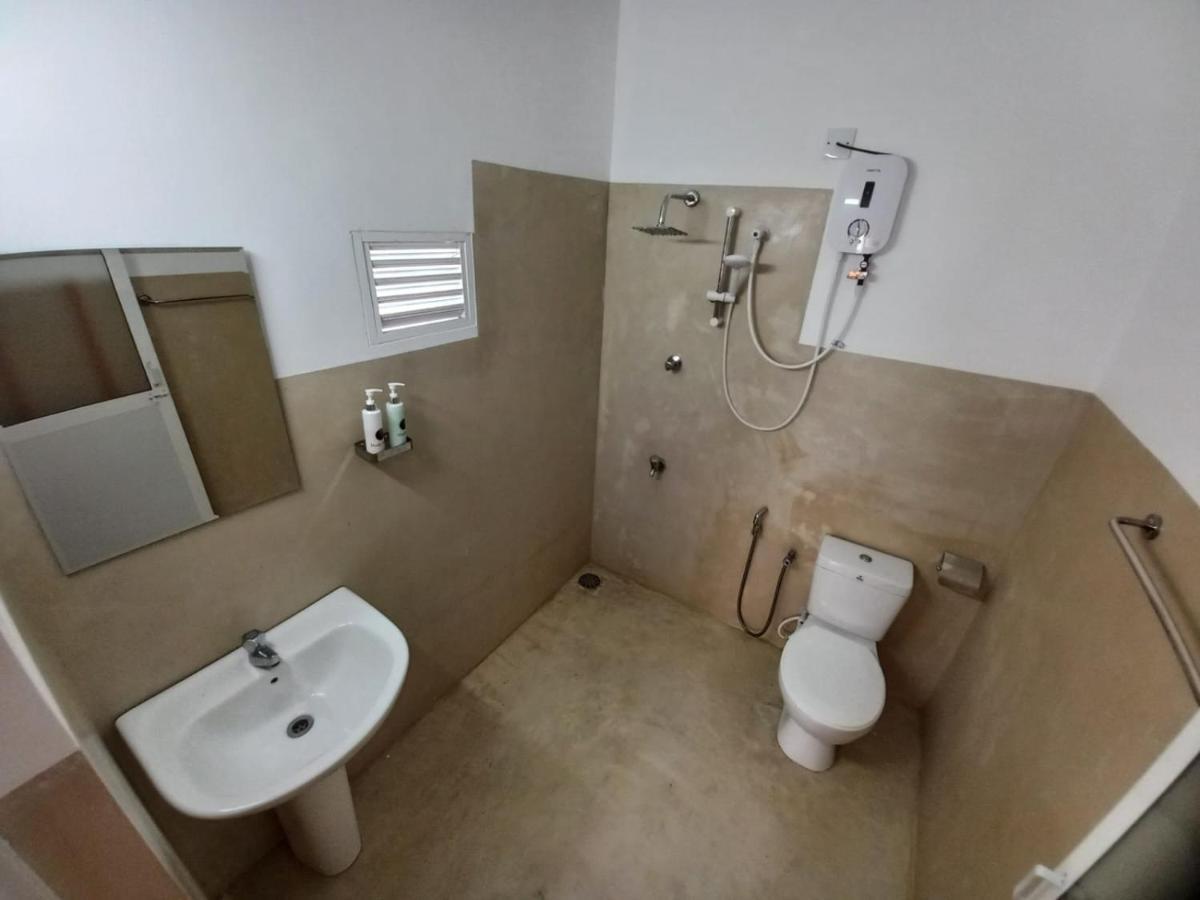 The Anchorage Holiday Apartments - Negombo Extérieur photo